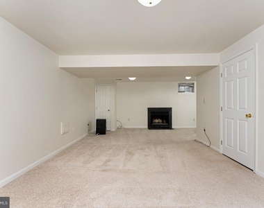 15130 Jarrell Place - Photo Thumbnail 19