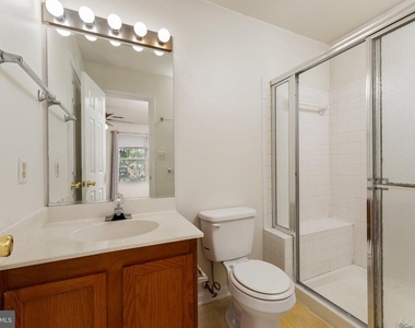 15130 Jarrell Place - Photo Thumbnail 17