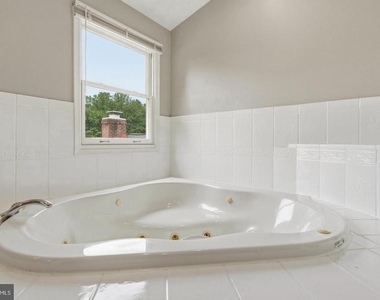 14707 Dunbar Lane - Photo Thumbnail 26