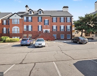 676 Gateway Drive Se - Photo Thumbnail 1