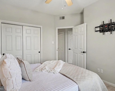 676 Gateway Drive Se - Photo Thumbnail 15