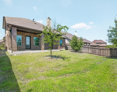 810 Clearwell St - Photo Thumbnail 33