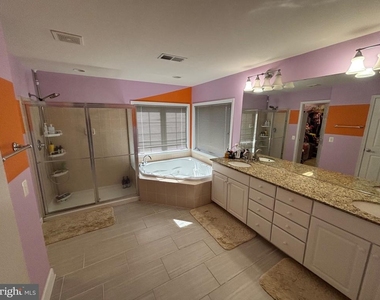 42815 Ravenglass Drive - Photo Thumbnail 24