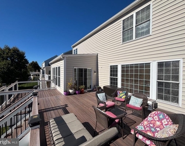 42815 Ravenglass Drive - Photo Thumbnail 12