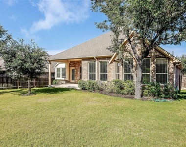 931 Catalina Ln - Photo Thumbnail 28