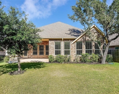 931 Catalina Ln - Photo Thumbnail 29