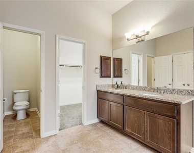 931 Catalina Ln - Photo Thumbnail 21