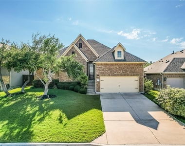 931 Catalina Ln - Photo Thumbnail 31