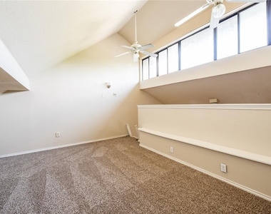 601 Nelray Blvd - Photo Thumbnail 6