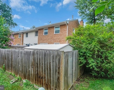 14739 Gatwick Square - Photo Thumbnail 31