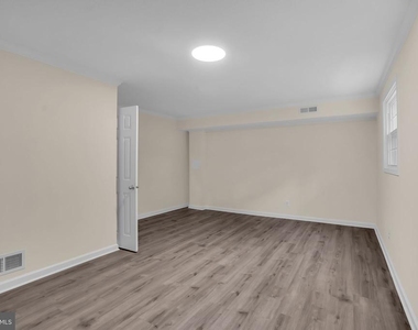 14739 Gatwick Square - Photo Thumbnail 25