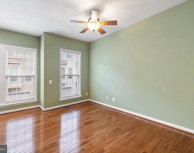 5106 Village Fountain Place - Photo Thumbnail 6
