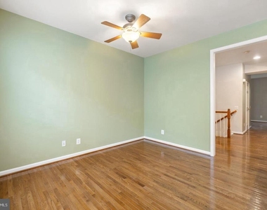 5106 Village Fountain Place - Photo Thumbnail 7