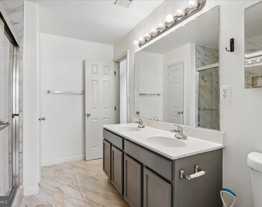 8515 Towne Manor Court - Photo Thumbnail 8