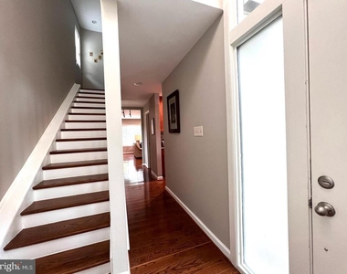 1514 Roundleaf Court - Photo Thumbnail 14