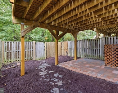 5852 Rock Forest Court - Photo Thumbnail 42
