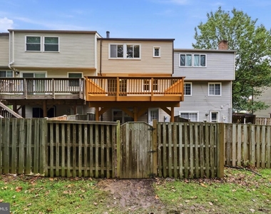 5852 Rock Forest Court - Photo Thumbnail 45