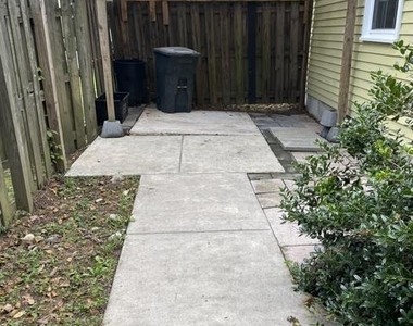 8338 Moline Place - Photo Thumbnail 12