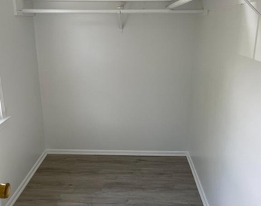 8338 Moline Place - Photo Thumbnail 20