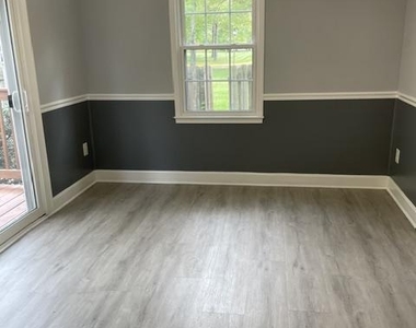 8338 Moline Place - Photo Thumbnail 5