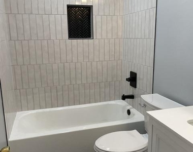 8338 Moline Place - Photo Thumbnail 21