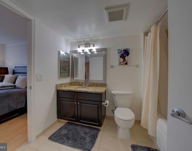 11800 Sunset Hills Road - Photo Thumbnail 28
