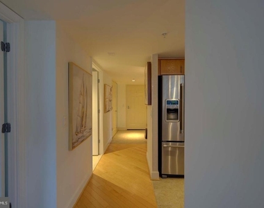 11800 Sunset Hills Road - Photo Thumbnail 5