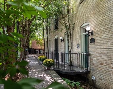 1210 Queen Street - Photo Thumbnail 2