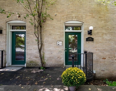 1210 Queen Street - Photo Thumbnail 3