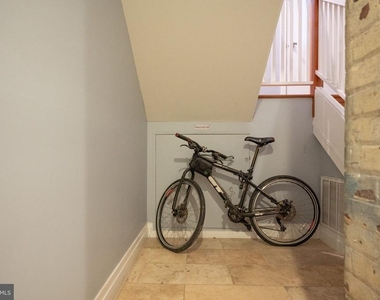 1210 Queen Street - Photo Thumbnail 36