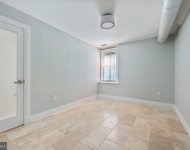 1210 Queen Street - Photo Thumbnail 32