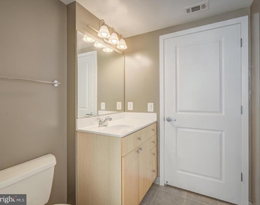 820 N Pollard Street - Photo Thumbnail 28