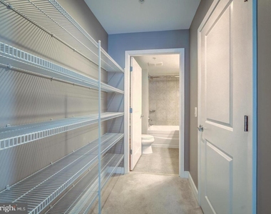 820 N Pollard Street - Photo Thumbnail 21