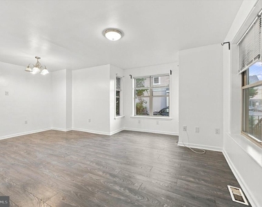 1917 W Master Street - Photo Thumbnail 3
