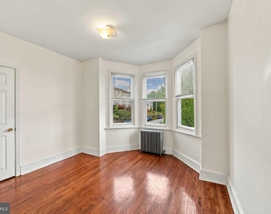 238 Osborne Street - Photo Thumbnail 20