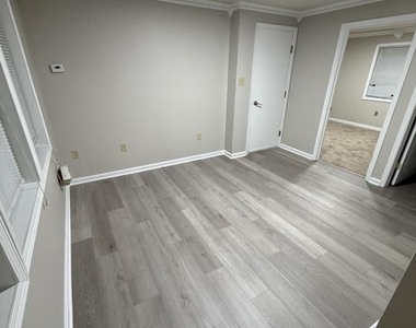 635 Church Road - Photo Thumbnail 4