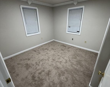 635 Church Road - Photo Thumbnail 7