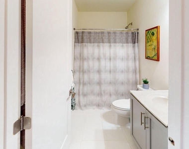 14 Manchester Drive - Photo Thumbnail 21