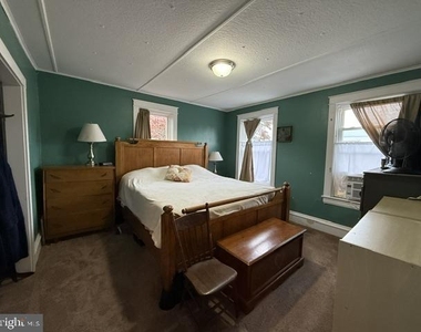 17 E 3rd Street - Photo Thumbnail 9