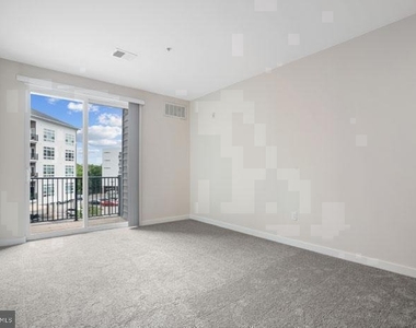 131 Bridge Street - Photo Thumbnail 85
