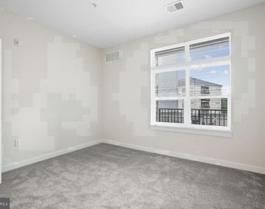 131 Bridge Street - Photo Thumbnail 83