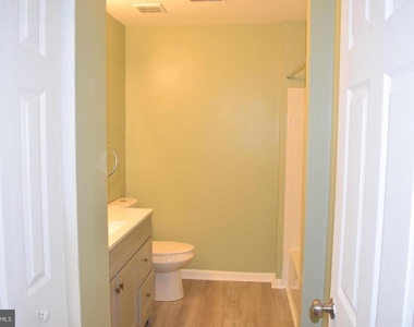 326 Larose Drive - Photo Thumbnail 13