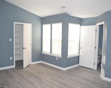 326 Larose Drive - Photo Thumbnail 15