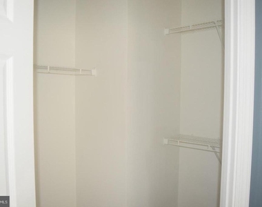 326 Larose Drive - Photo Thumbnail 20