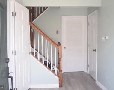 326 Larose Drive - Photo Thumbnail 1