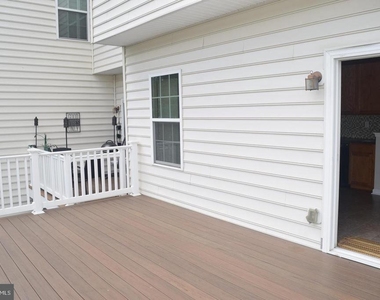 226 Bardel Drive - Photo Thumbnail 11
