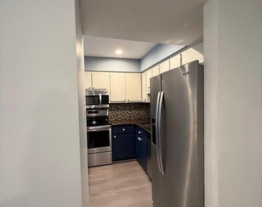 4-13 Aspen Way - Photo Thumbnail 6