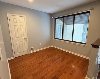 4-13 Aspen Way - Photo Thumbnail 14