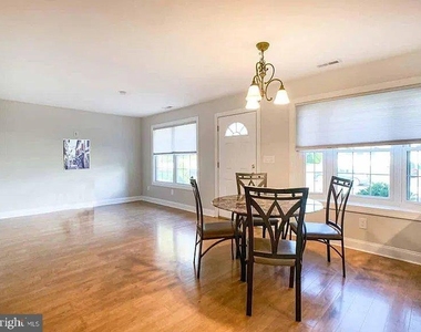 225 Allendale Drive - Photo Thumbnail 10