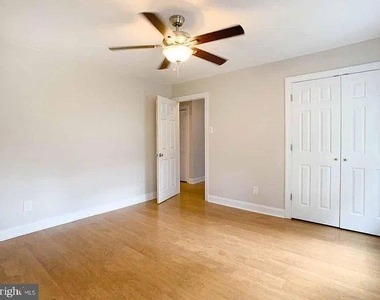 225 Allendale Drive - Photo Thumbnail 13